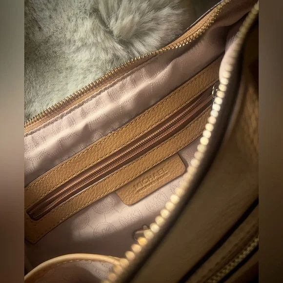 Michael Kors Tan Leather Crossbody Bag - Picture 4 of 6